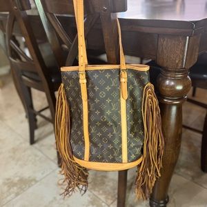 Authentic Louis Vuitton French Tote AR1917 Golden - Large from Vintage Boho Bags